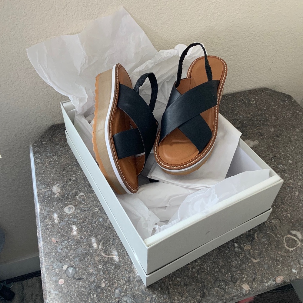 Black Leather Plarform Sandal, size 9.5 New! CLERGERIE